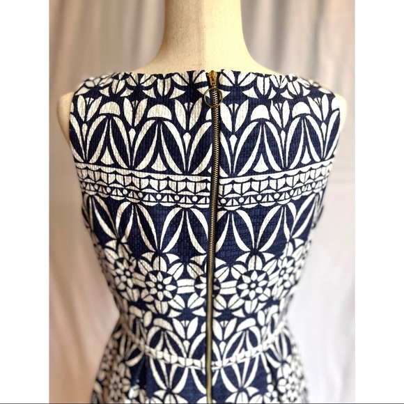 Blue Designed Sleeveless Summer Fit-Flare Dress - Picture 4 of 5